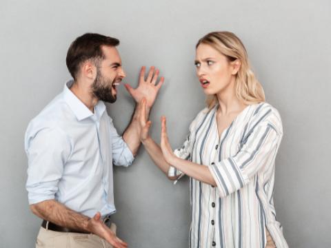Kommunikation Zwischen Mann Und Frau Ein Vergleich Der Geschlechter Beziehungszentrum